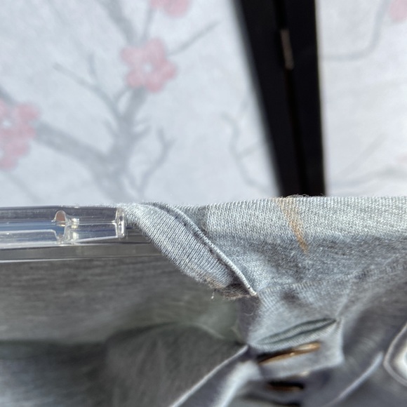 Cute side button detail top in size S - Picture 4 of 6